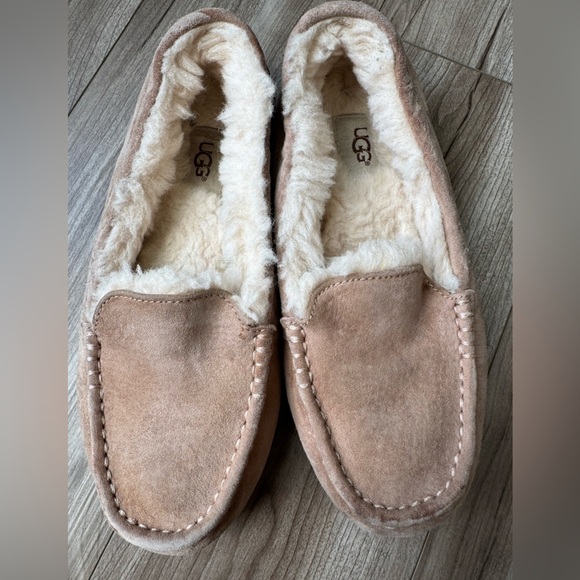 UGG Women’s Ansley Suede Slippers Sz 8 Tan - Picture 5 of 11